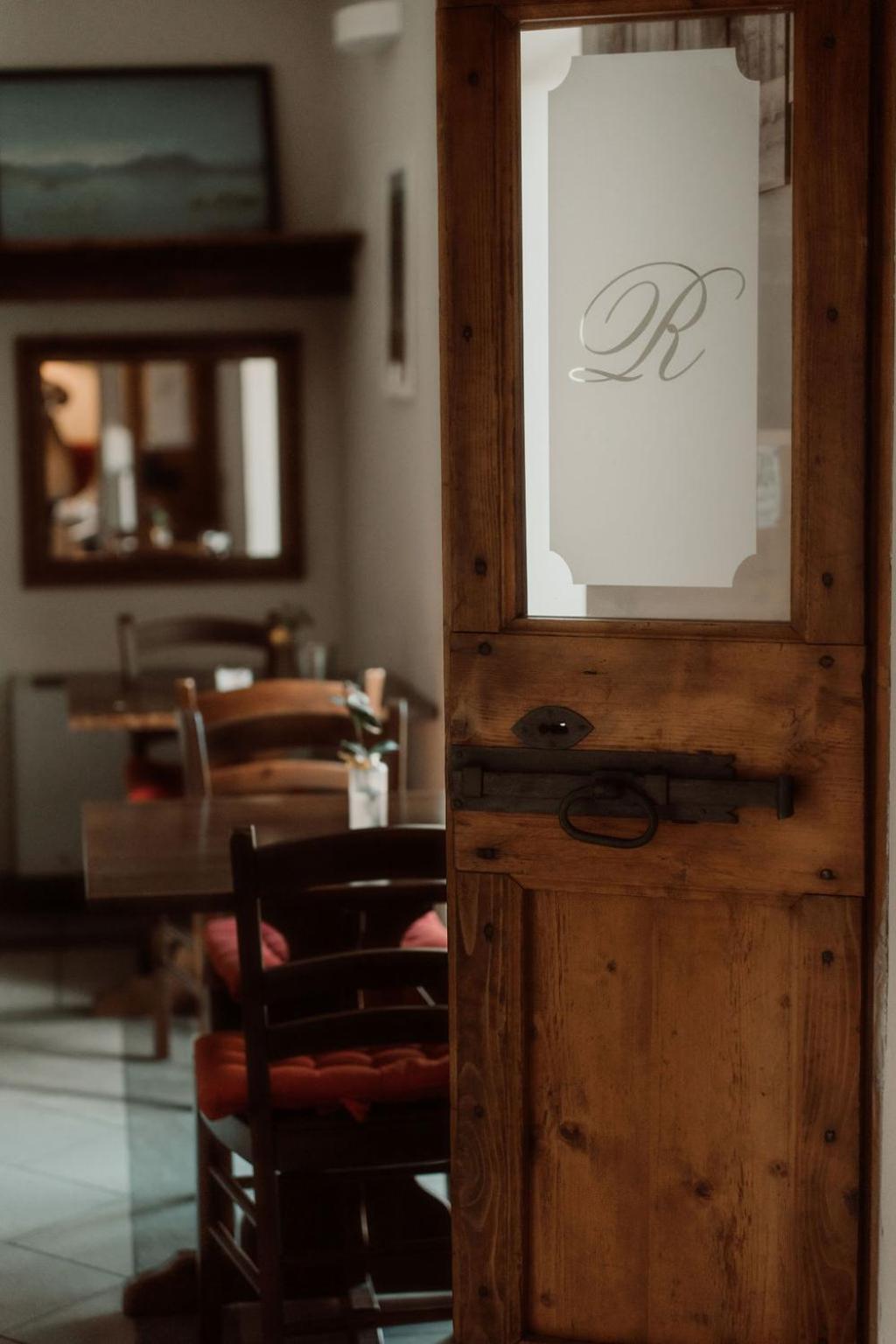 Guesthouse Giulietta E Romeo Cossogno Екстериор снимка