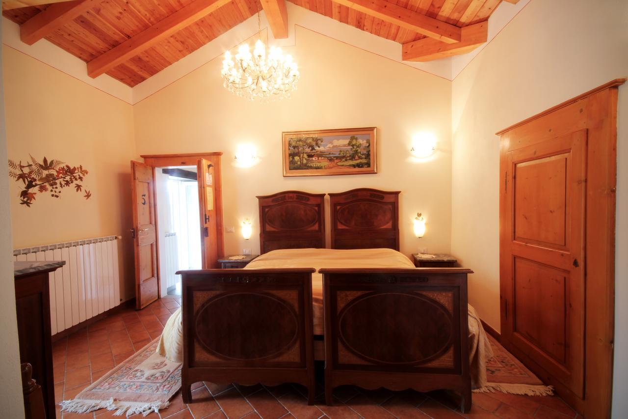 Guesthouse Giulietta E Romeo Cossogno Екстериор снимка